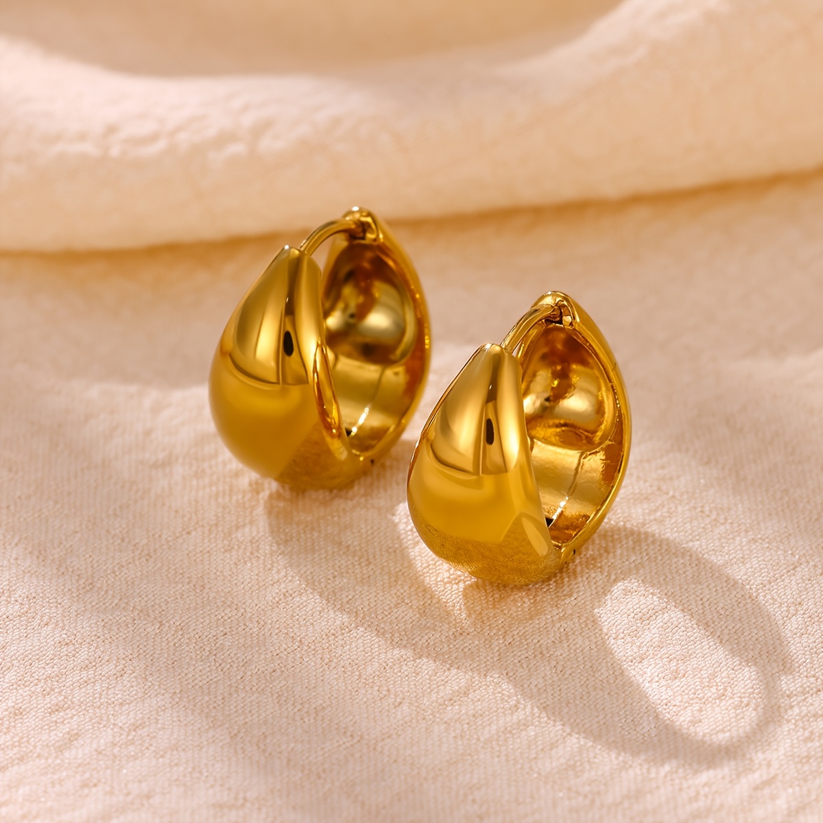 Women's Chunky Teardrop Hoop Earrings, Minimalist Style